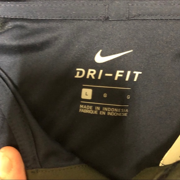 Nike Michigan Wolverines Dri-Fit Polo Shirt - Picture 3 of 4